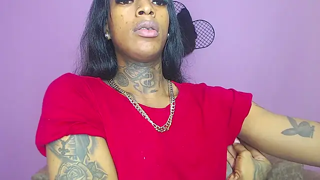 Snapshot of badgirls_cx chatting on 02-18-25, 04:48 badgirls cx online show from 02-18-25, 04:48