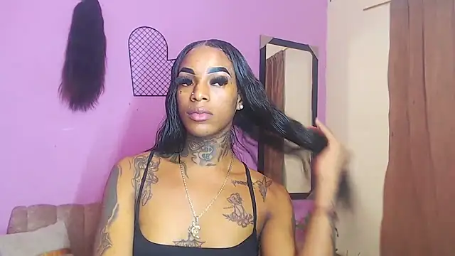 Snapshot of badgirls_cx chatting on 10-10-25, 06:09 badgirls cx online show from 10-10-25, 06:09