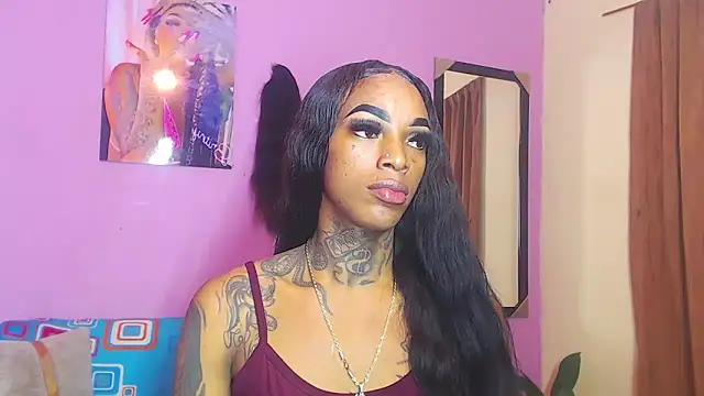 Snapshot of badgirls_cx chatting on 10-22-25, 06:13 badgirls cx online show from 10-22-25, 06:13