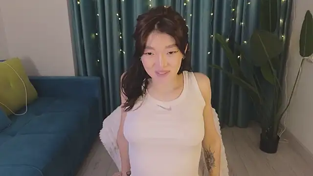 AudreyMell online show from 03-17-25, 05:38