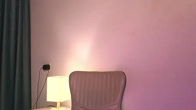 Snapshot of AudreyMell chatting on 01-31-26, 07:12 AudreyMell online show from 01-31-26, 07:12