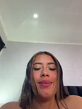 ElaaPerez online show from 01-09-26, 07:43