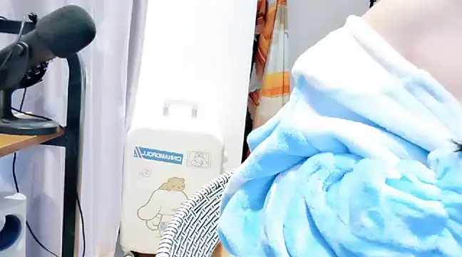 Snapshot of arena1357 chatting on 02-12-25, 01:41 arena1357 online show from 02-12-25, 01:41