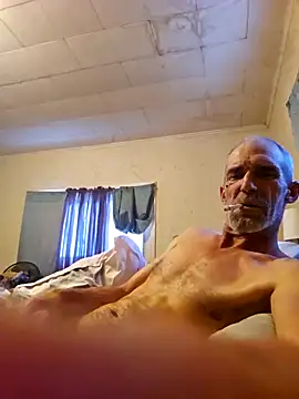 Snapshot of cassinova68 chatting on 01-04-25, 07:44 cassinova68 online show from 01-04-25, 07:44