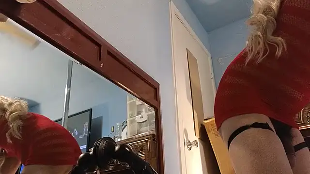 Sandrasaa online show from 02-14-25, 08:10