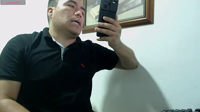 Jhonatan Morales S online show from 12-02-24, 10:29