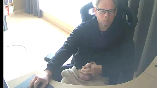 kinkyslet8 online show from 03-29-26, 10:17