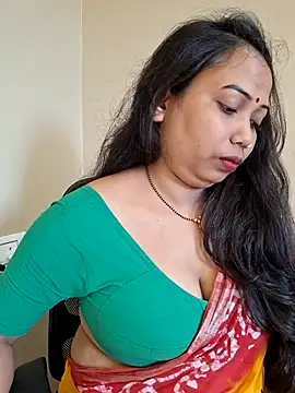DREAM GIRL-30 online show from 07-18-26, 06:00