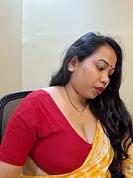 DREAM GIRL-30 online show from 06-21-26, 04:02