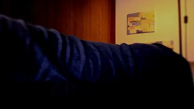 Charlee pink online show from 03-08-26, 05:27