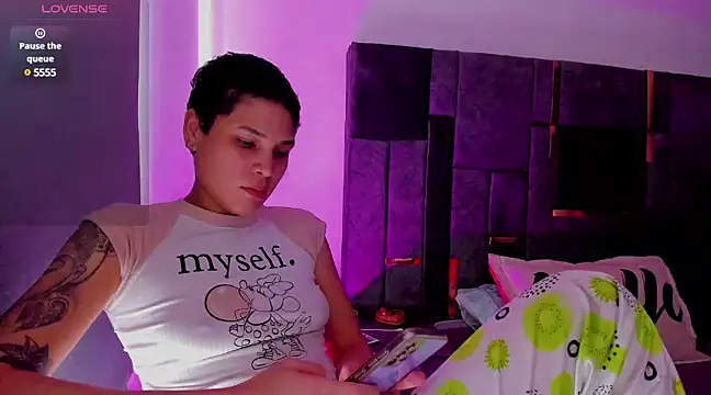 Charlee pink online show from 03-21-25, 04:40