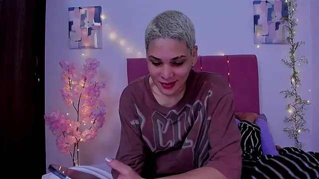 Charlee pink online show from 09-18-25, 02:47