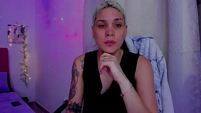 Charlee pink online show from 09-29-25, 02:18