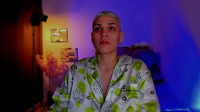 Charlee pink online show from 03-04-26, 03:25