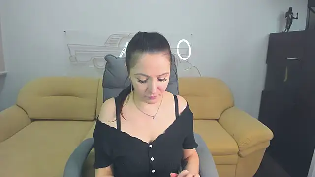 AngellLika online show from 02-14-26, 08:14