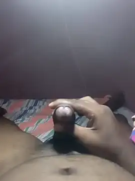 Snapshot of walkollanew99 chatting on 02-08-25, 05:29 walkollanew99 online show from 02-08-25, 05:29