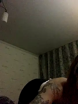 Kisasex1010 online show from 11-14-25, 07:39