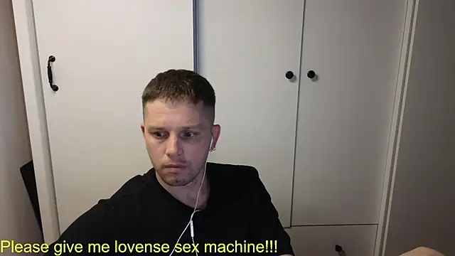 BigL0ve online show from 05-21-26, 01:52