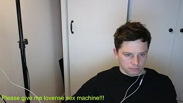 BigL0ve online show from 02-28-26, 02:39