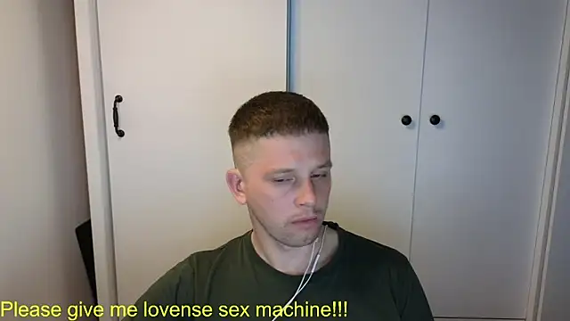 BigL0ve online show from 05-19-26, 02:02