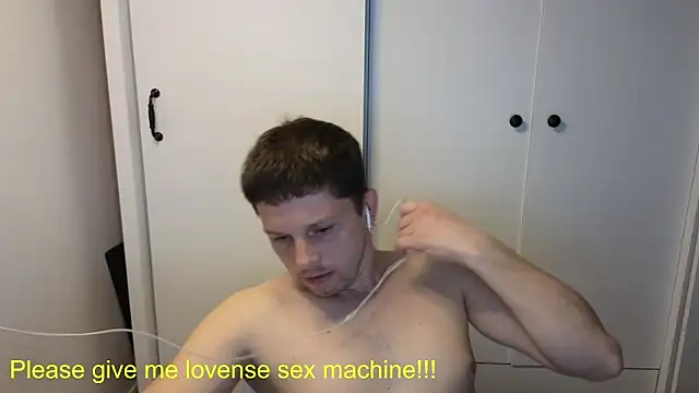 BigL0ve online show from 05-11-26, 04:04
