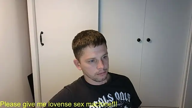 BigL0ve online show from 06-11-26, 12:57