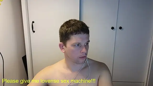 BigL0ve online show from 04-28-26, 03:05