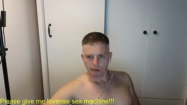 BigL0ve online show from 07-11-26, 02:06