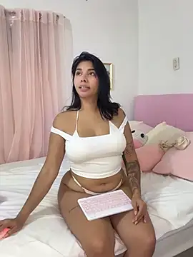 LucyMartelli online show from 05-21-26, 11:40