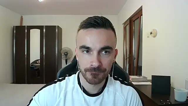 mu5clemania2 online show from 12-15-25, 01:28