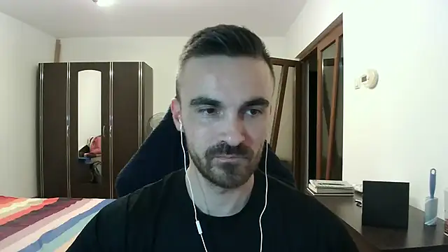 mu5clemania2 online show from 11-18-25, 05:27