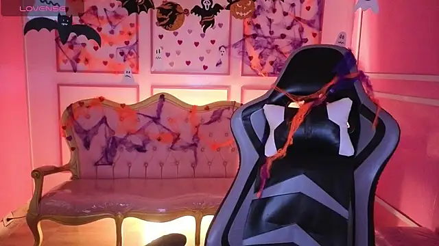 ailen t online show from 10-27-25, 02:23