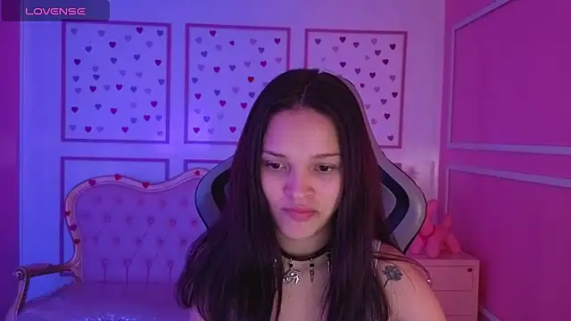 ailen t online show from 09-11-25, 02:33