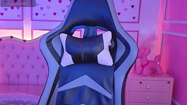 ailen t online show from 09-19-25, 02:37