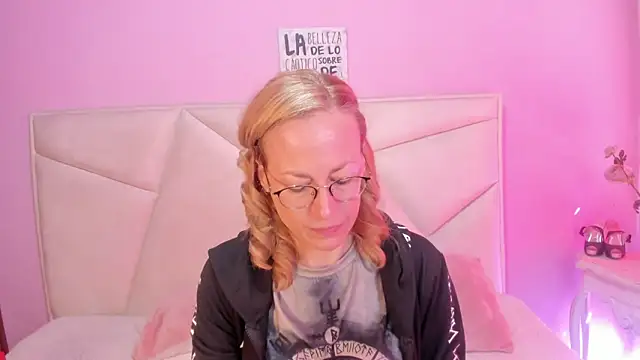 SammySanders online show from 09-21-25, 01:38