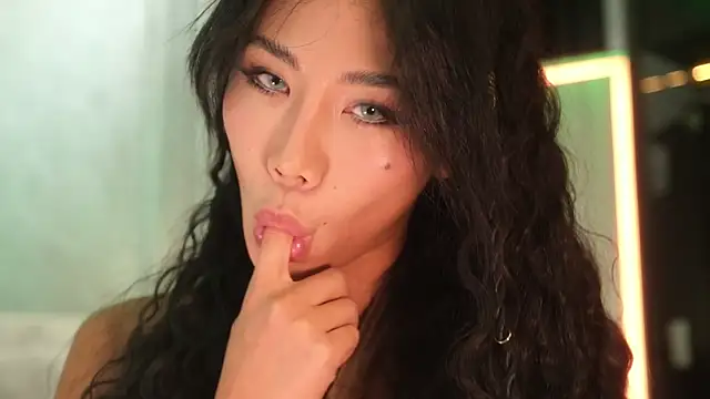 Ami Katana online show from 10-01-25, 01:59