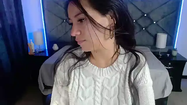 Julietacollins06 online show from 10-01-25, 01:15