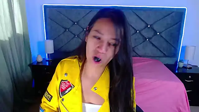 Julietacollins06 online show from 09-23-25, 01:07