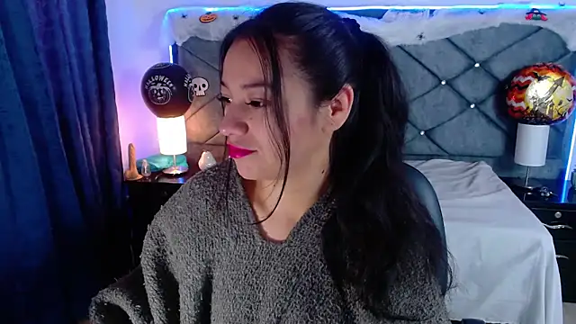 Julietacollins06 online show from 10-08-25, 12:39