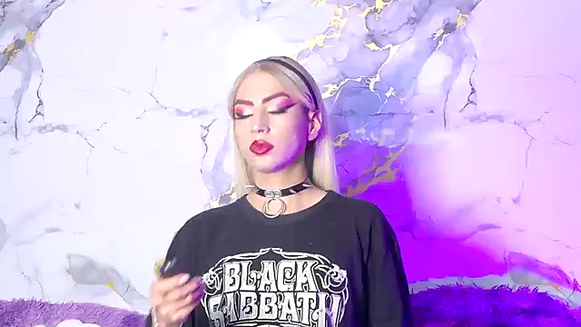 BrianaSchafer online show from 03-24-26, 09:04