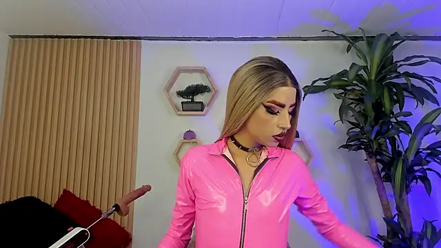 BrianaSchafer online show from 09-24-25, 06:25