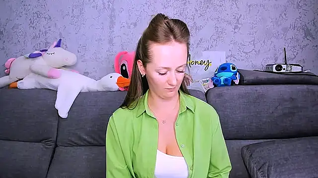 Snapshot of DreameSoul chatting on 09-23-25, 12:12 DreameSoul online show from 09-23-25, 12:12