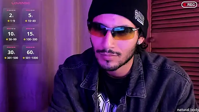 Nicholasrodrii online show from 10-25-25, 11:49