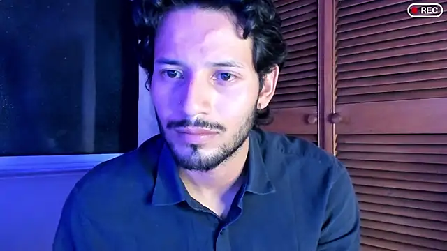 Snapshot of Nicholasrodrii chatting on 09-16-25, 12:11 Nicholasrodrii online show from 09-16-25, 12:11