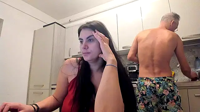 Snapshot of cuplu29 chatting on 10-25-25, 03:38 cuplu29 online show from 10-25-25, 03:38