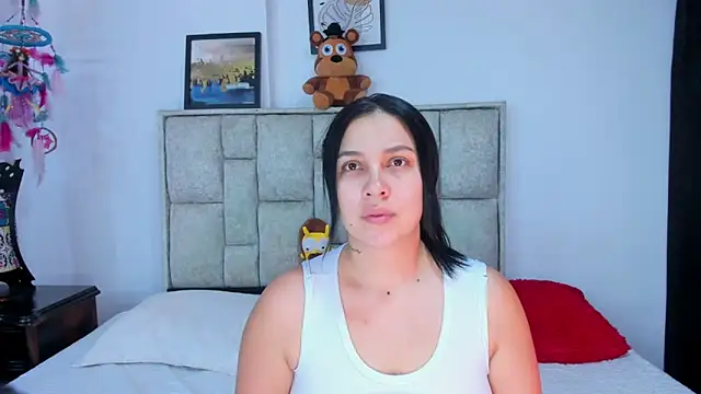 brianaGuzman online show from 03-22-26, 07:04