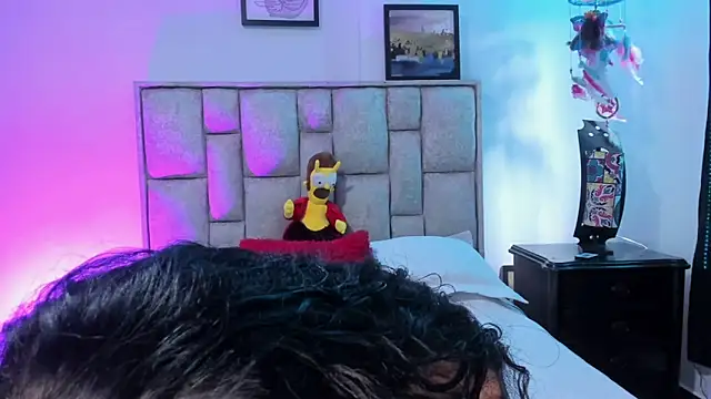 brianaGuzman online show from 02-28-26, 03:22