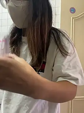 yourbootygirl online show from 11-23-25, 04:00