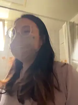 yourbootygirl online show from 04-11-26, 06:54