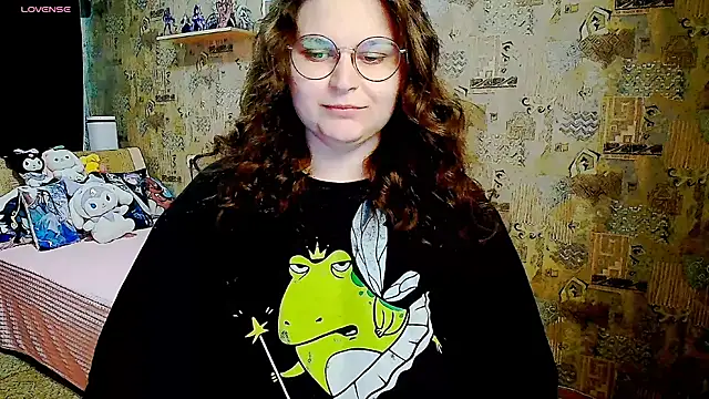 WhisperInTheDarkk online show from 09-10-25, 03:16